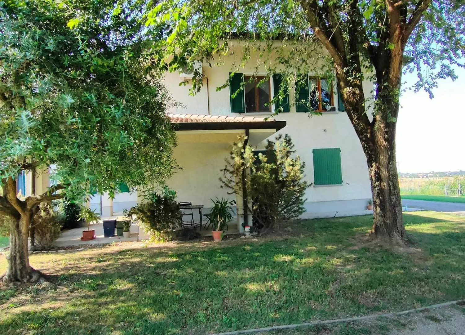 Lägenhet Appartamento Da Tommy Reggio Emilia